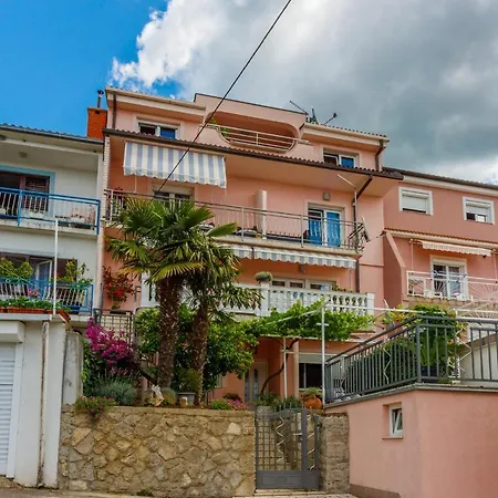 Apartment Josip *