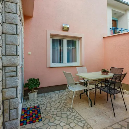 Apartment Josip