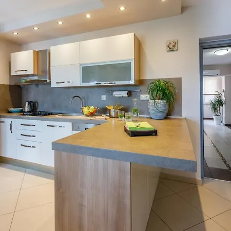 Josip Apartment Crikvenica