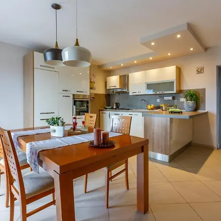 Apartment Josip *